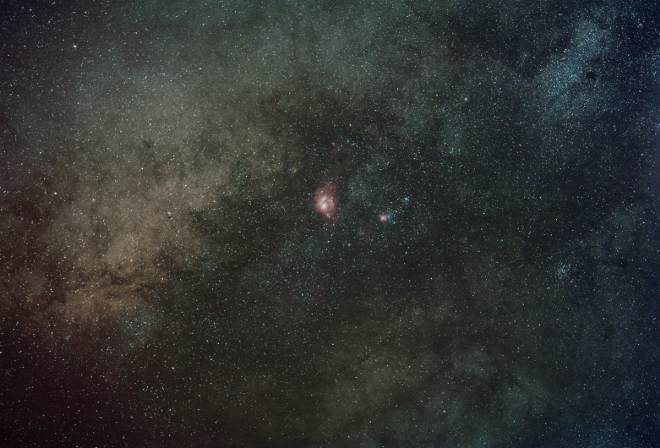 Milkyway with M8 and M20 from Corse